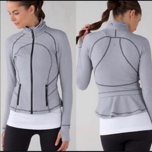 NWT Lululemon Hustle In Your Bustle Jacket Size 2/4 Gray Herringbone Ruffled